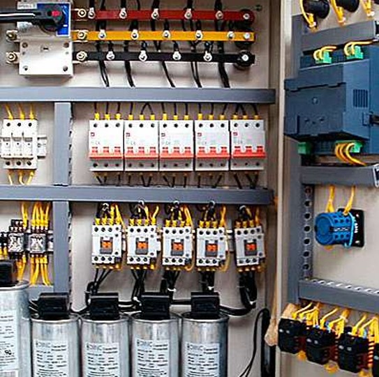 Correção de Fator de Potência e Banco de Capacitores